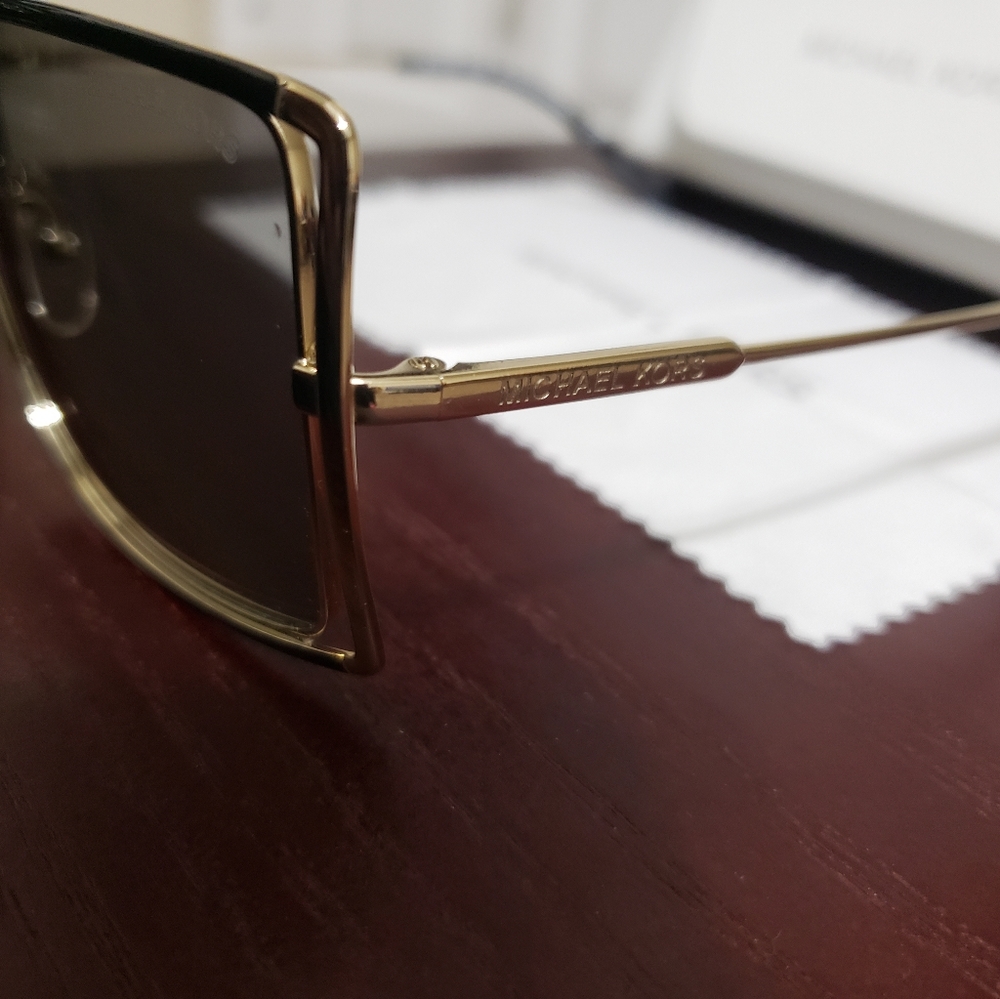 Michael Kors Sunglasses - Picture 6 of 8